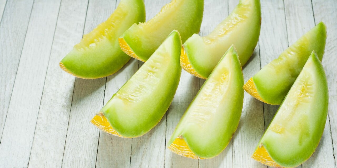 رابطه عجیب خربزه با آلرژی‌های شدید؛ چه کسانی نباید این میوه را بخورند؟