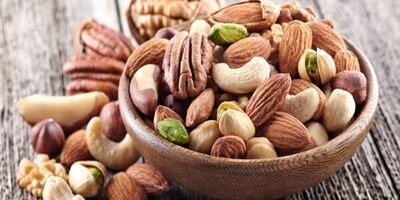هر روز آجیل بخورید تا کمتر افسرده شوید
