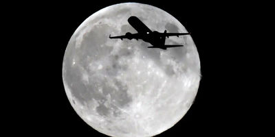 تصاویر «ماه توت‌فرنگی» در سراسر جهان