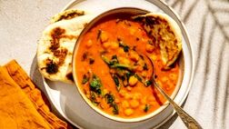 طرز تهیه کاری نخود و ماست؛ پیش غذای گیاهی هندی