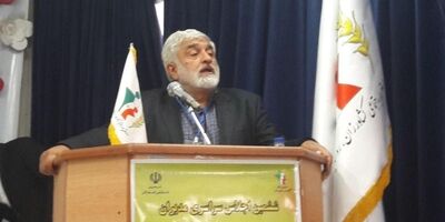 تقویت بیمه‌های پایه راهبرد دولت است
