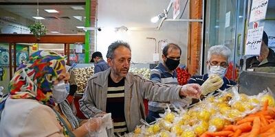 قیمت میوه در میادین و بازار‌های میوه  ۴۶ درصد کمتر از سطح شهر است