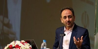 خبر سرمایه گذاری شرکت انگلیسی در انرژی تجدیدپذیر ایران شیطنت سیاسی بود / استفاده کنندگان از تولید داخلی 30 درصد گران‌تر برق خود را می‌فروشند