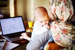  یارانه جدید دولت برای مادران / همه چیز درباره کارت امید 