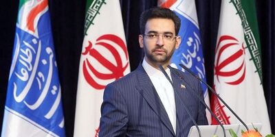 گوشی‌های وارداتی با ارز ۴۲۰۰ تومانی را چند برابر قیمت می‌فروشند/مردم در این بازار بی‌دفاع نیستند/دولت برخورد می‌کند