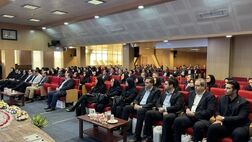 برگزاری نخستین نشست مدیرعامل بیمه البرز با معاونین مدیران و رؤسای ادارات
