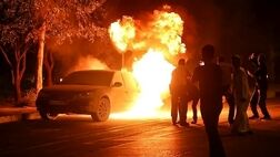 گرمای هوا ۲۸۱ خودرو در اصفهان را به آتش کشید
