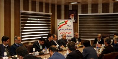 تمامی موسسات بیمه‌ای در سرزمین اصلی و در مناطق آزاد عضو سندیکای بیمه‌گران شناخته می‌شوند