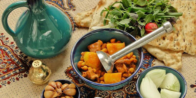 رستوران ها چه ادویه ای در آبگوشت می ریزند ؟