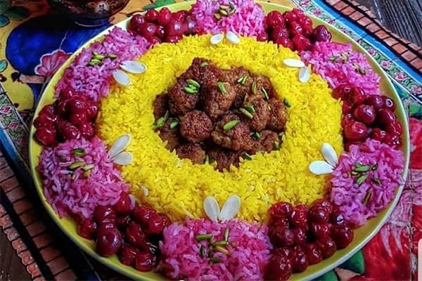 طرز تهیه آلبالو پلو با گوشت چرخ کرده