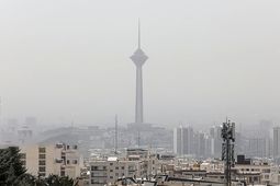 تداوم وزش باد و خیزش گرد و خاک در تهران
