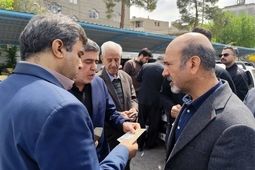بازدید قائم‌مقام بیمه مرکزی از شعبه پرداخت خسارت فاطمی بیمه ایران
