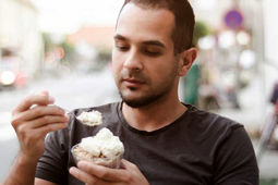 هوس خوردن شیرینی نشانه چیست
