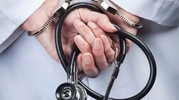 صد درصد پزشکان مطب دار پرونده مالیاتی دارند
