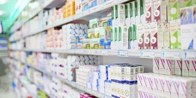 یکهزار میلیارد تومان به داروخانه‌های طرف قرارداد با تامین اجتماعی پرداخت شد