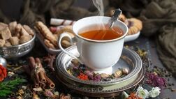 آیا نوشیدن چای، کلسترول و فشار خون را کاهش می دهد؟
