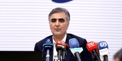 هدف بانک مرکزی تقویت حکمرانی ریال است / با وجود تحریم ها اقتصاد کشور باز است 