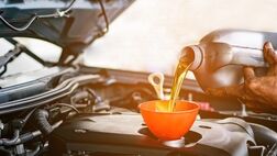کمبودی در بازار روغن موتور خودرو نداریم
