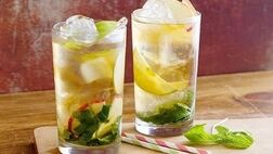 روش تهیه شربت بیدمشک و گلاب برای رفع عطش در افطار

