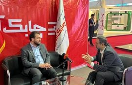 "ایرانی 24" هیچ کارمزد اضافی از مشتریان بانک دی دریافت نمی کند + فیلم
