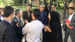 بدهکاری 100 هزار میلیارد ریالی سازمان های بیمه  به بیمارستان ها 
