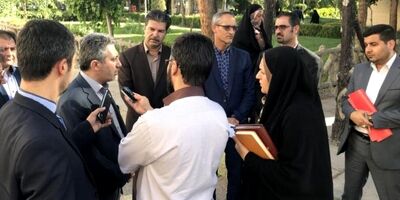 بدهکاری 100 هزار میلیارد ریالی سازمان های بیمه  به بیمارستان ها 
