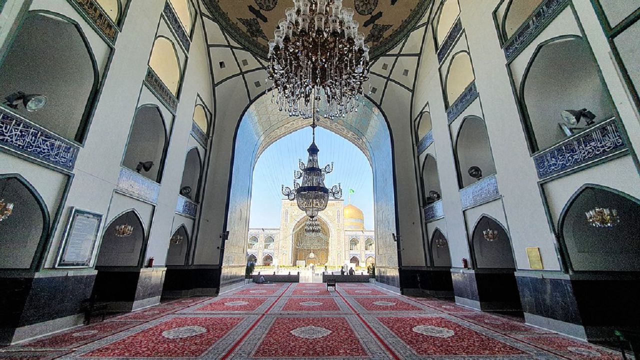 چرا ایوان مسجد گوهرشاد، «مقصوره» نام گرفت؟