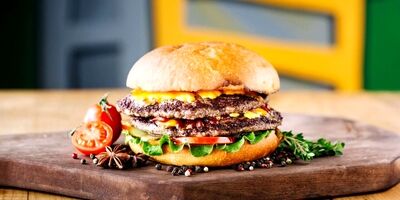 طرز تهیه همبرگر کباب شده + فوت و فن

