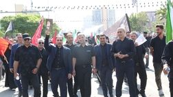 حضور دکتر علی جباری، مدیران و کارکنان بیمه ایران در مراسم تشییع امام شهید

