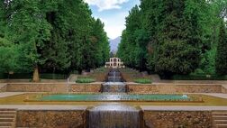 آغاز مرمت سردر باغ جهانی شاهزاده ماهان در کرمان
