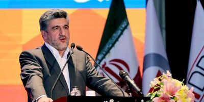بانک صادرات ایران برای تامین مالی تولید فولاد کشور تا مرز ٤٥ میلیون تن آمادگی دارد
