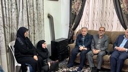 دیدار نوروزی مدیر عامل بیمه دی با خانواده شهید رضا گشت نورد
