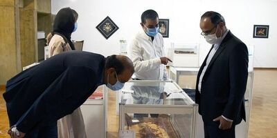 مشکلات بیمه هنرمندان صنایع دستی و سنتی در مجلس پیگیری می‌شود