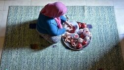 دختر من 15 سال دارد. آیا می‌توانم از همین الان برای او پرداخت بیمه زنان خانه‌دار را شروع کنم؟
