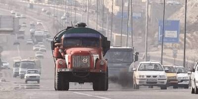 جریمه بیش از ۶۱۴ هزار خودروی دودزا و ابطال ۳۴۰۰ معاینه فنی در تهران
