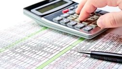متهم  فرار مالیاتی ۱۱۰میلیارد تومانی دربندرعباس روانه زندان شد