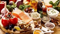 تغذیه مناسب برای مادران باردار چیست؟