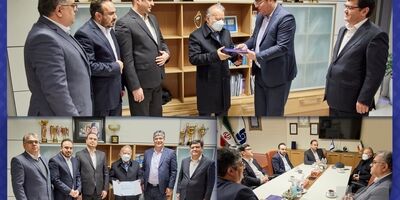 بیمه سرمد خسارت ۶۲ میلیارد ریالی گراند صنعت را پرداخت کرد
