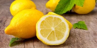 ترفندهای شگفت انگیز خانه‌داری با لیمو ترش
