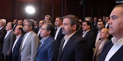 برنامه‌های عملیاتی سال 1402 بیمه دی در همایش سراسری مدیران در مشهد مقدس تبیین شد
