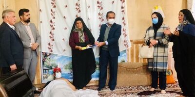 پرداخت چک خسارت 32 میلیارد ریالی دیه به مصدوم حادثه از طرف بیمه دانا