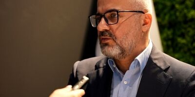 تجهیزات الکترونیک زبده به عنوان توسعه دهنده بیمه نامه های نوظهور عمل می کند
