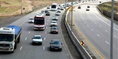 هشدار به رانندگان: محدودیت تردد ساعتی در آزادراه قم-تهران آغاز شد!