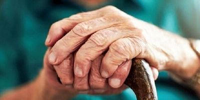 آیا فعالیت بدنی افراد در یک سن خاص کاهش می‌یابد؟
