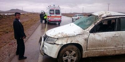 معاون وزیر راه و شهرسازی در جاده گیلان دچار سانحه شد