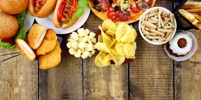 غذاهای فوق فرآوری شده چه تاثیری بر افسردگی دارند؟