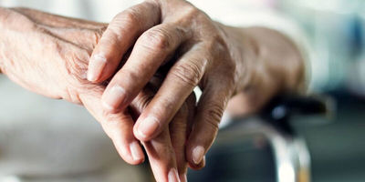 خبر خوب برای بیماران خاص؛ طرح تحویل دارو در منزل گسترش می‌یابد