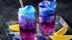طرز تهیه شربت گل پنیرک در رنگ های مختلف
