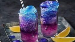 طرز تهیه شربت گل پنیرک در رنگ های مختلف
