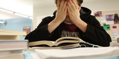 ۱۲ راهکار برای کاهش اضطراب امتحان
